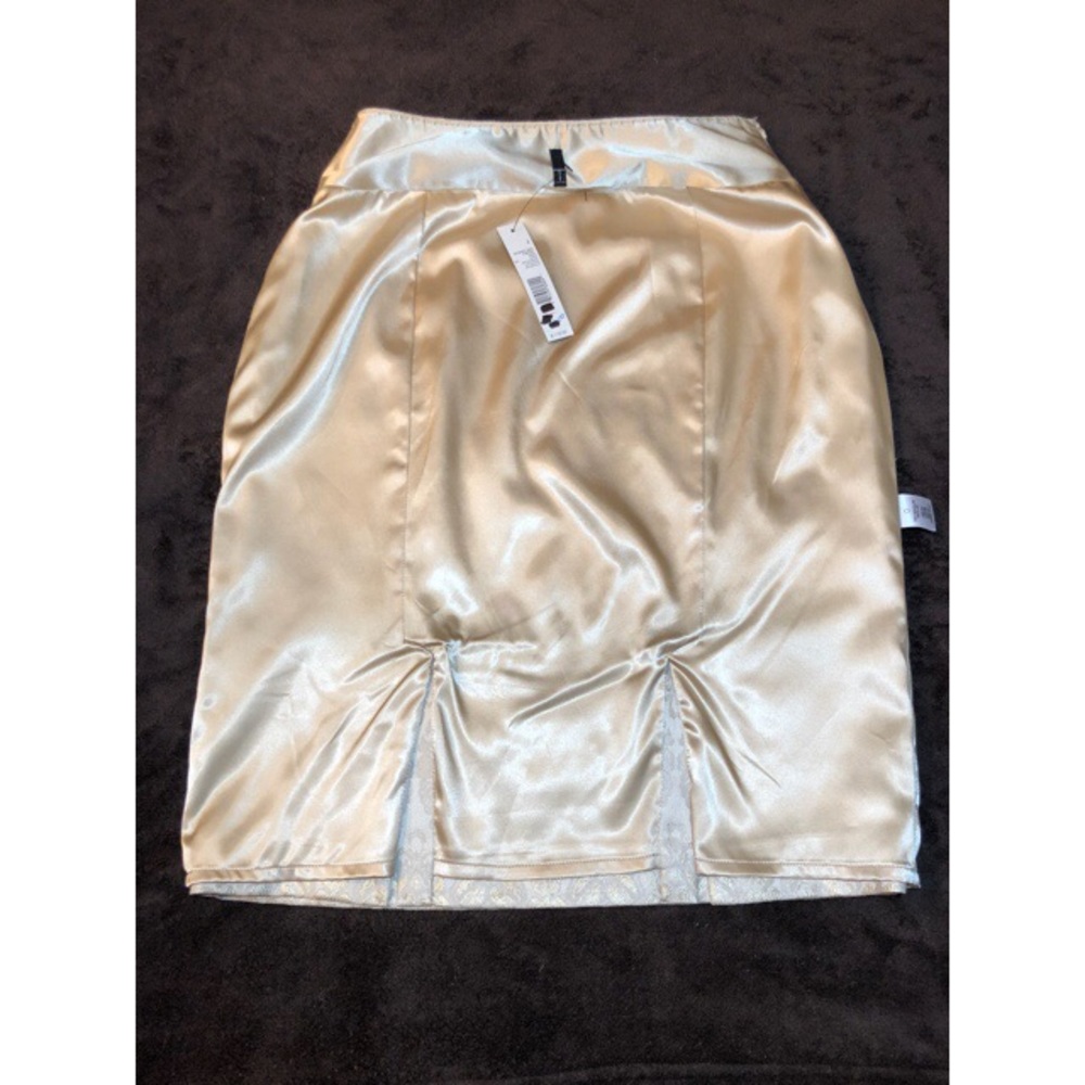 Tahari. Snowbed skirt. - Picture 7 of 8